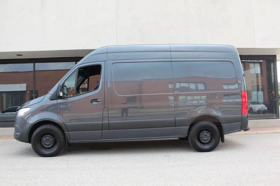 2022 Mercedes-Benz VS30 Sprinter - Image 9 of 20