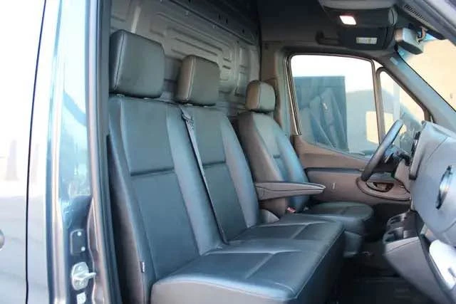2022 Mercedes-Benz VS30 Sprinter - Image 18 of 20