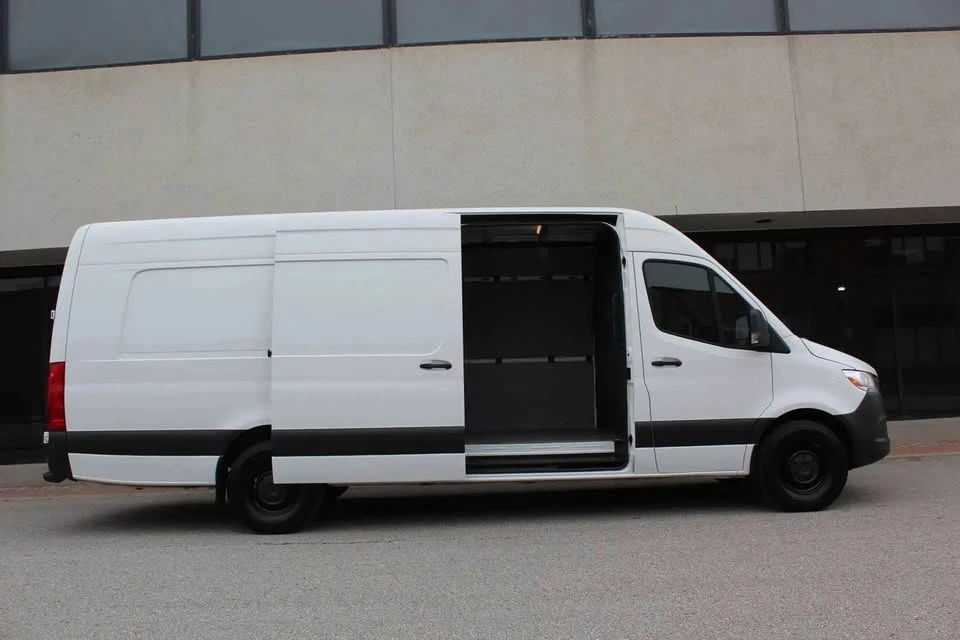 2022 Mercedes-Benz VS30 Sprinter - Image 12 of 20