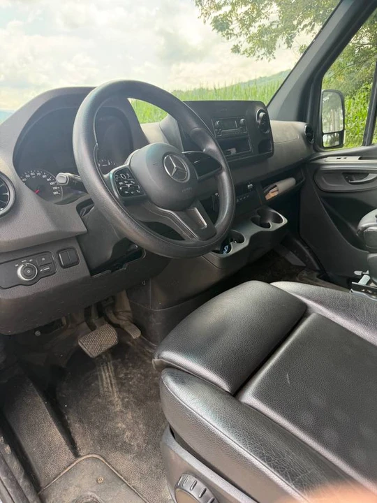 2022 Mercedes-Benz VS30 Sprinter - Image 12 of 14