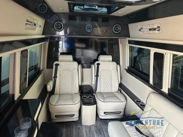 2022 Mercedes-Benz VS30 Sprinter - Image 9 of 12