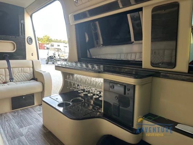 2022 Mercedes-Benz VS30 Sprinter - Image 11 of 12