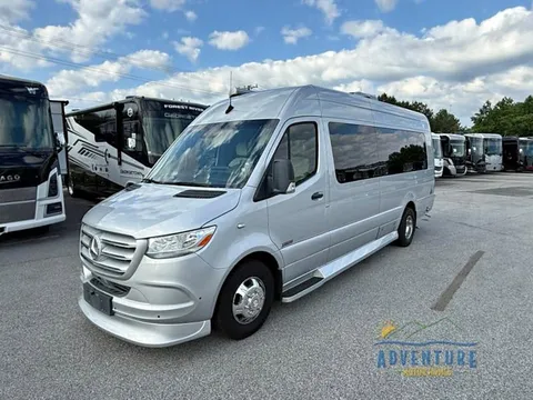 2022 Mercedes-Benz Sprinter Cargo Van 2500