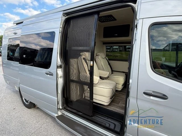 2022 Mercedes-Benz VS30 Sprinter - Image 7 of 14