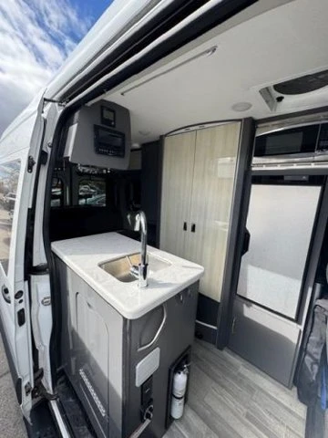 2022 Mercedes-Benz VS30 Sprinter - Image 7 of 14
