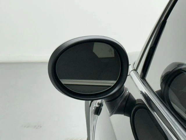 2022 Mini Mini Cooper S 3rd Gen - Image 18 of 21
