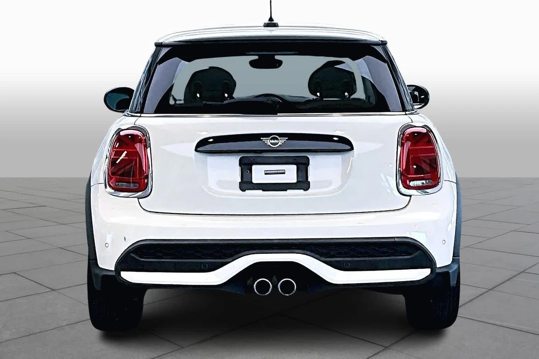 2022 Mini Mini Cooper S 3rd Gen - Image 5 of 12