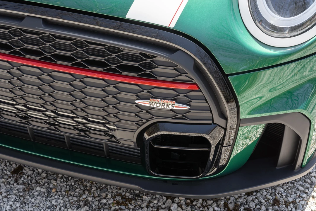 2022 Mini Mini John Cooper Works 3rd Gen - Image 21 of 31