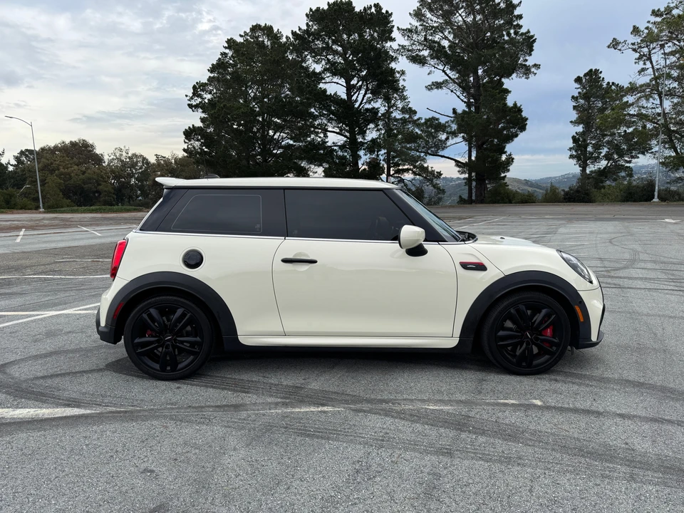 2022 Mini Mini John Cooper Works 3rd Gen - Image 12 of 31