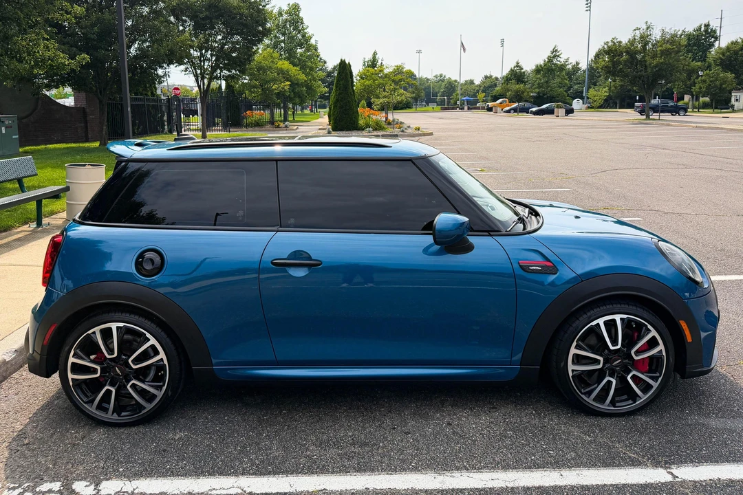 2022 Mini Mini John Cooper Works 3rd Gen - Image 3 of 31