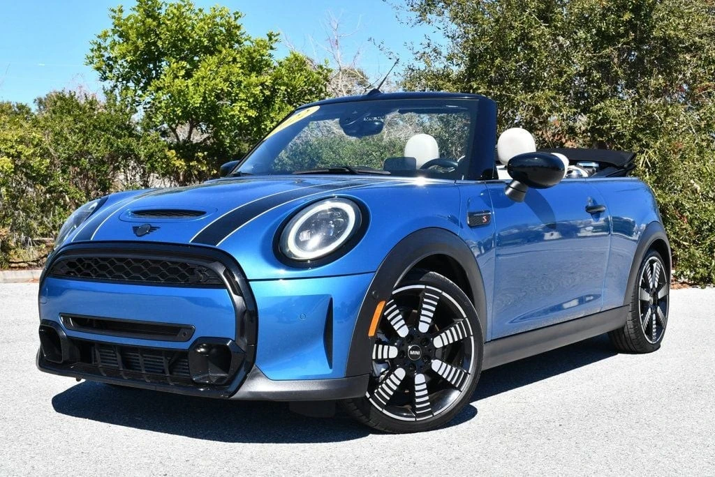 2022 Mini Mini Cooper S 3rd Gen - Image 18 of 21