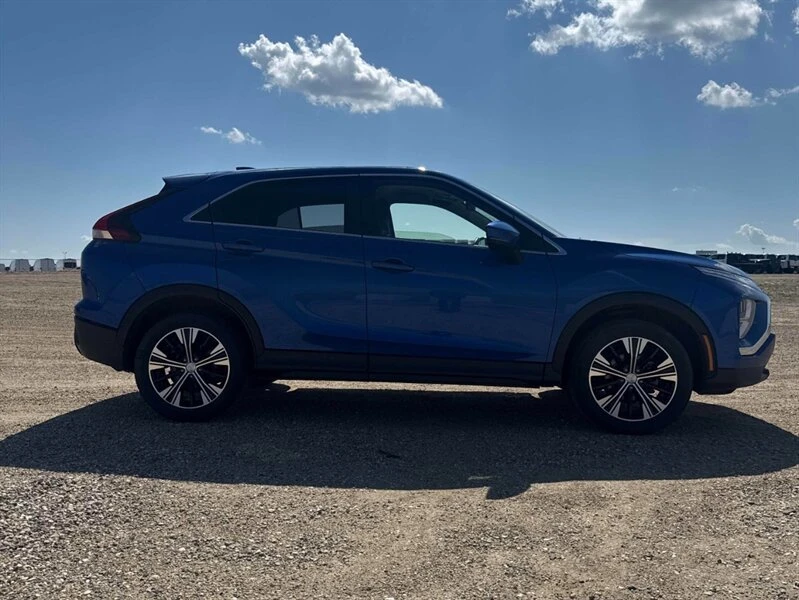 2022 Mitsubishi Eclipse Cross - Image 5 of 8