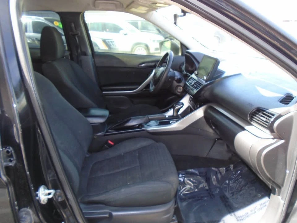 2022 Mitsubishi Eclipse Cross - Image 15 of 18