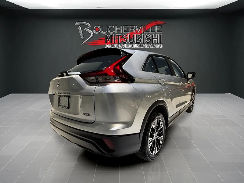 2022 Mitsubishi Eclipse Cross - Image 5 of 18