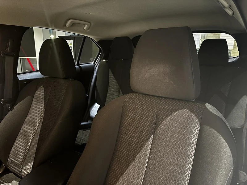2022 Mitsubishi Eclipse Cross - Image 15 of 18