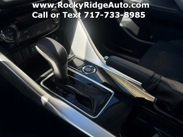2022 Mitsubishi Eclipse Cross - Image 16 of 20