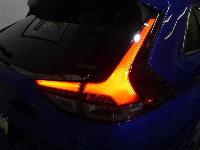 2022 Mitsubishi Eclipse Cross - Image 16 of 20