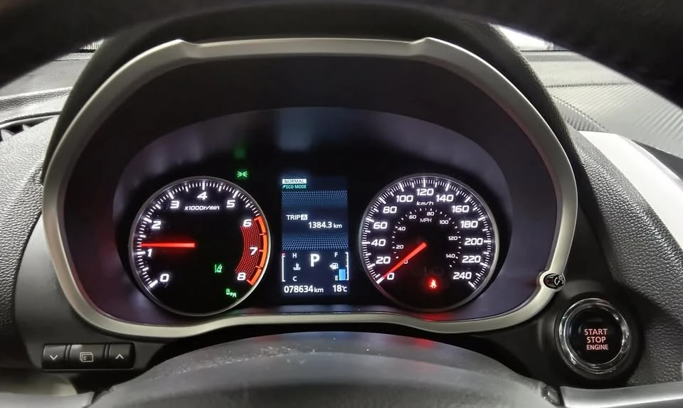 2022 Mitsubishi Eclipse Cross - Image 12 of 17