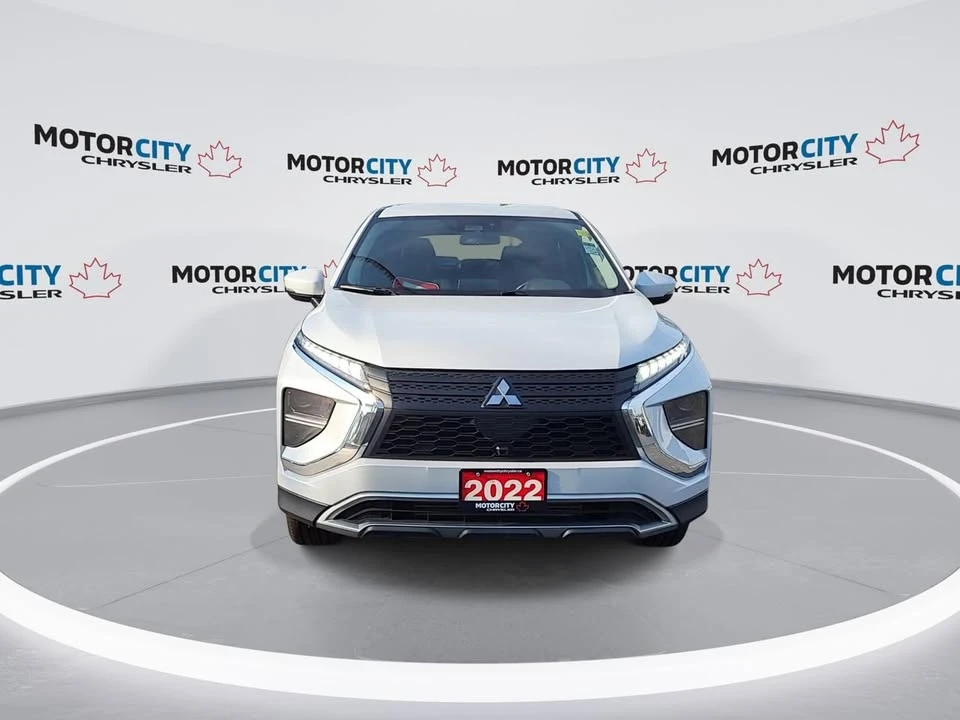 2022 Mitsubishi Eclipse Cross - Image 3 of 10