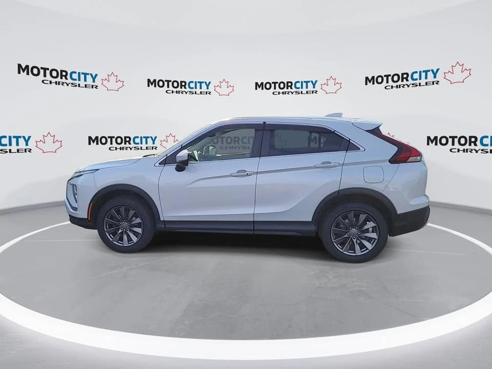 2022 Mitsubishi Eclipse Cross - Image 5 of 10