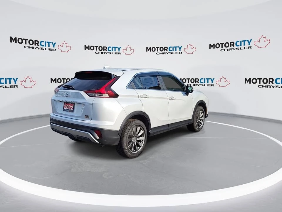 2022 Mitsubishi Eclipse Cross - Image 8 of 10