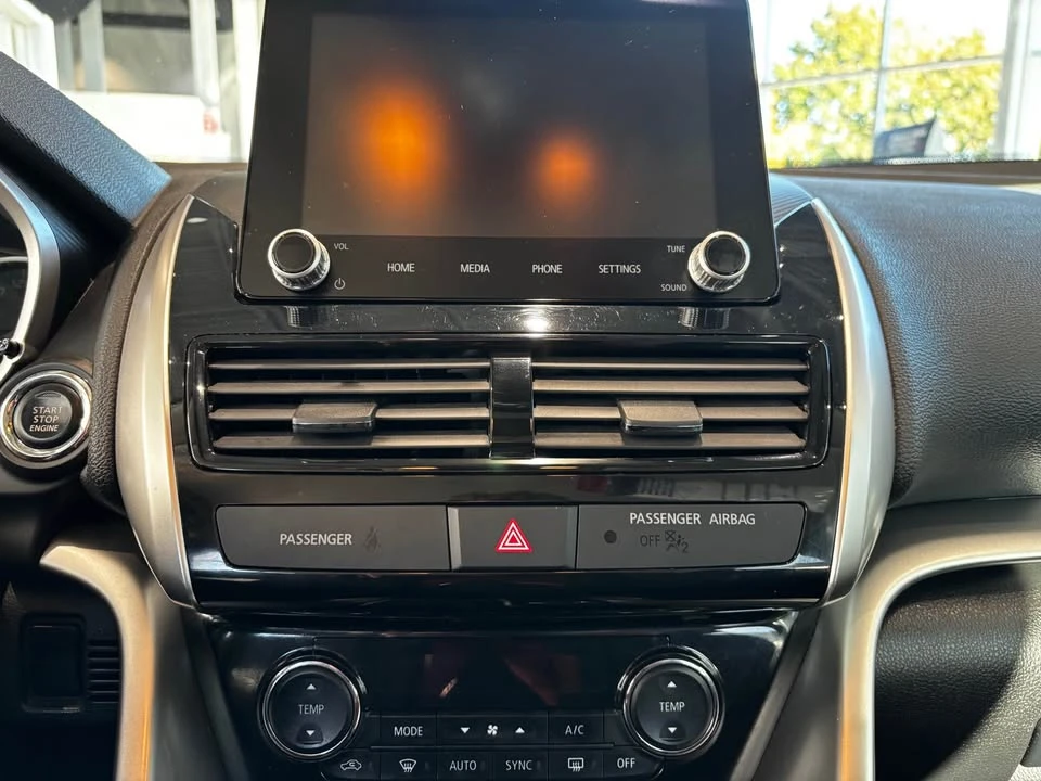 2022 Mitsubishi Eclipse Cross - Image 12 of 14