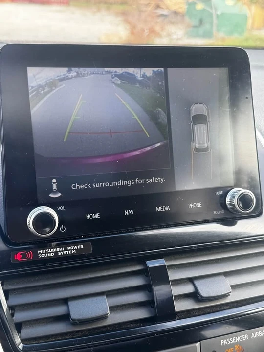 2022 Mitsubishi Eclipse Cross - Image 11 of 11
