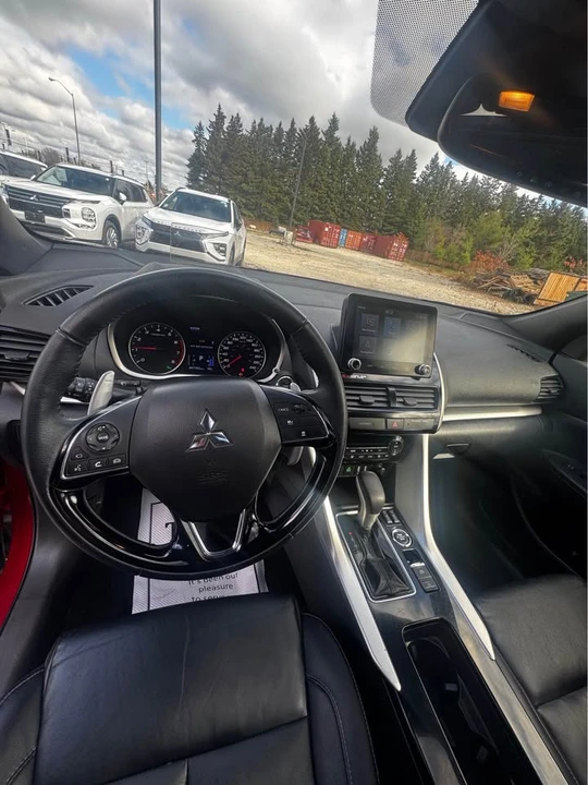 2022 Mitsubishi Eclipse Cross - Image 6 of 11