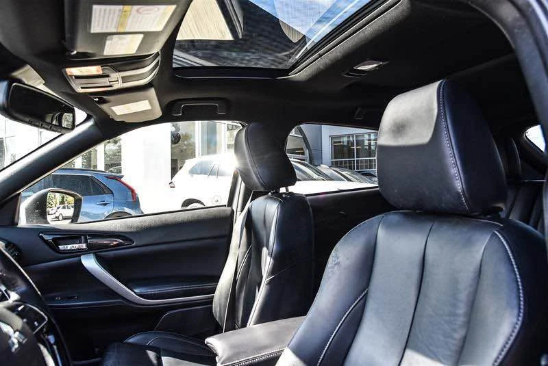 2022 Mitsubishi Eclipse Cross - Image 10 of 19