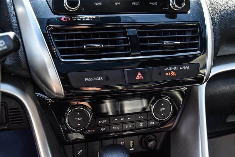 2022 Mitsubishi Eclipse Cross - Image 16 of 19
