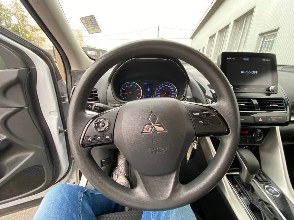 2022 Mitsubishi Eclipse Cross - Image 9 of 9