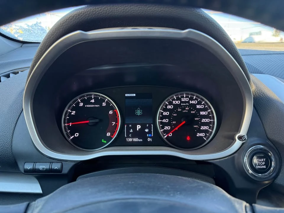 2022 Mitsubishi Eclipse Cross - Image 11 of 16