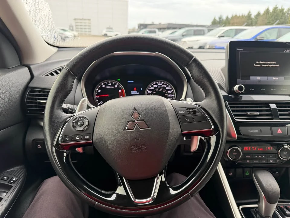 2022 Mitsubishi Eclipse Cross - Image 9 of 12