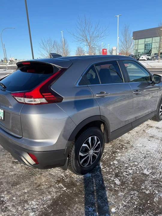 2022 Mitsubishi Eclipse Cross - Image 7 of 20