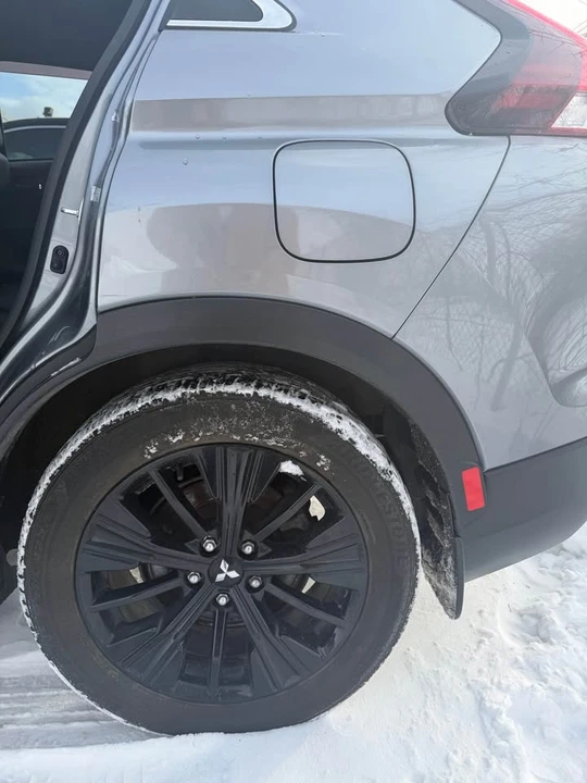 2022 Mitsubishi Eclipse Cross - Image 14 of 14
