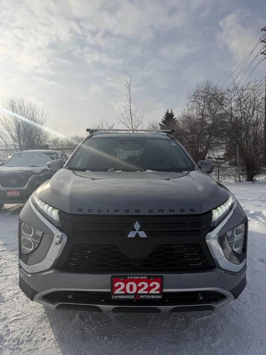 2022 Mitsubishi Eclipse Cross - Image 2 of 14
