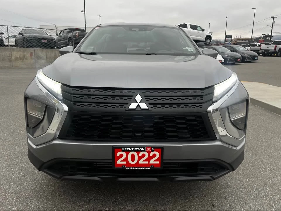2022 Mitsubishi Eclipse Cross - Image 13 of 15