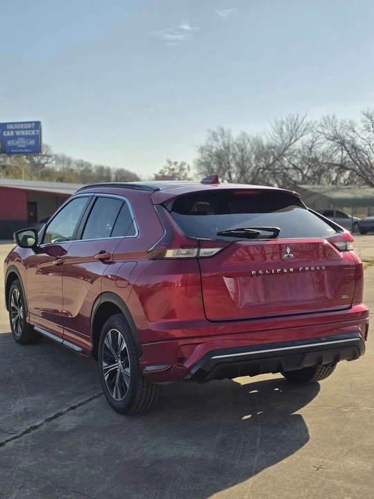 2022 Mitsubishi Eclipse Cross - Image 5 of 12