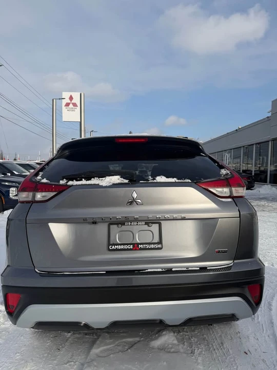 2022 Mitsubishi Eclipse Cross - Image 3 of 14