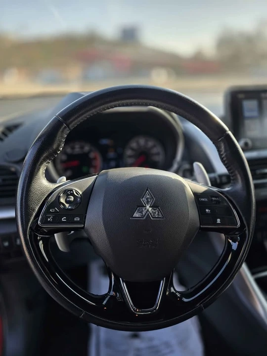 2022 Mitsubishi Eclipse Cross - Image 10 of 12