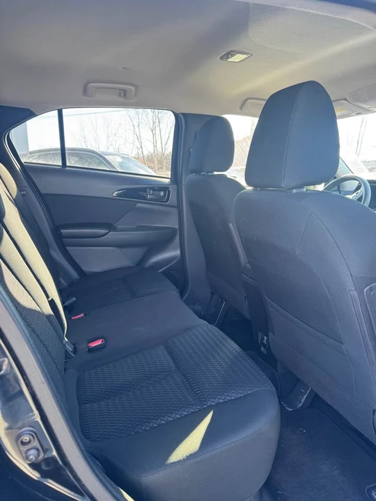 2022 Mitsubishi Eclipse Cross - Image 5 of 7