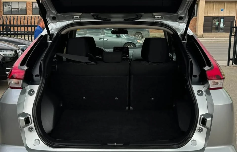 2022 Mitsubishi Eclipse Cross - Image 6 of 14