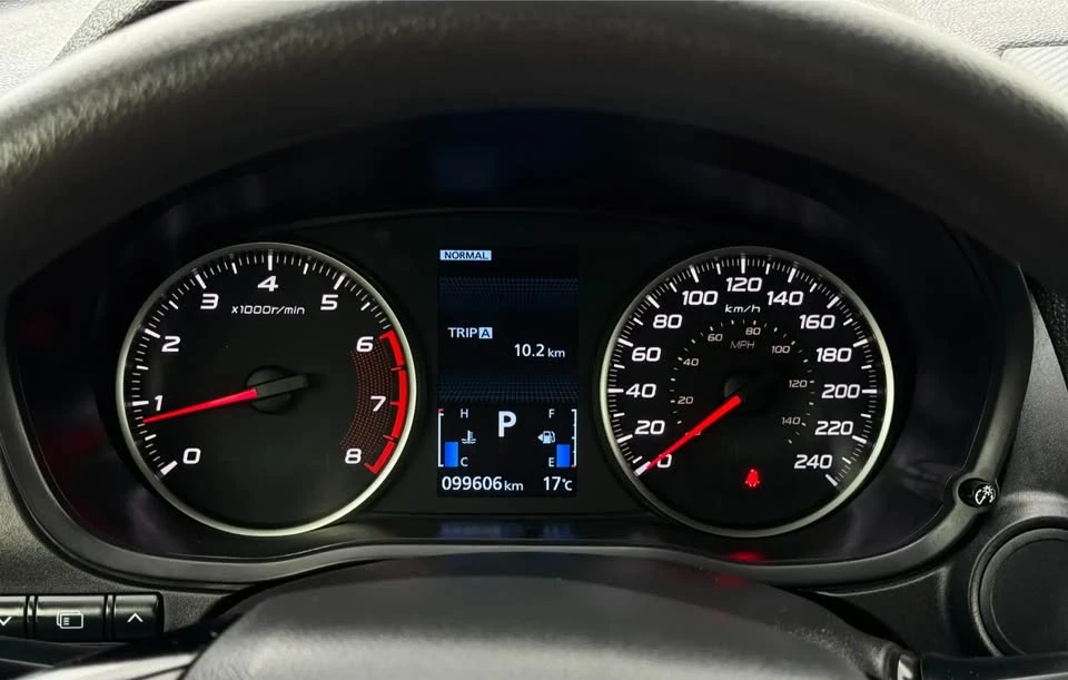 2022 Mitsubishi Eclipse Cross - Image 10 of 14