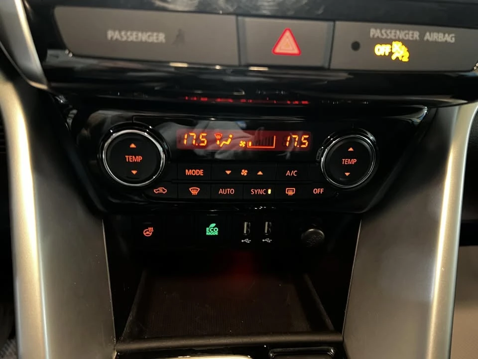 2022 Mitsubishi Eclipse Cross - Image 12 of 20