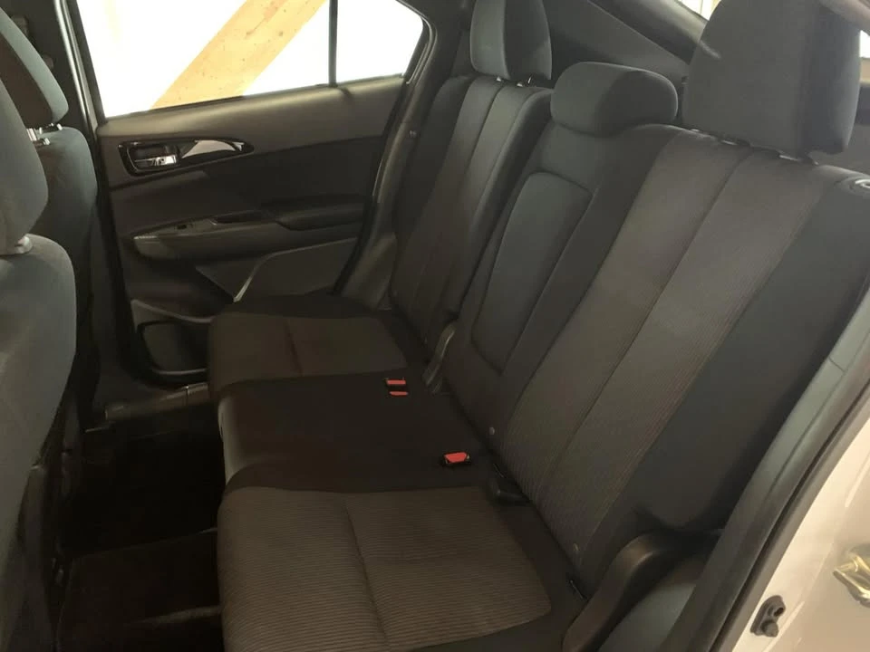 2022 Mitsubishi Eclipse Cross - Image 15 of 20