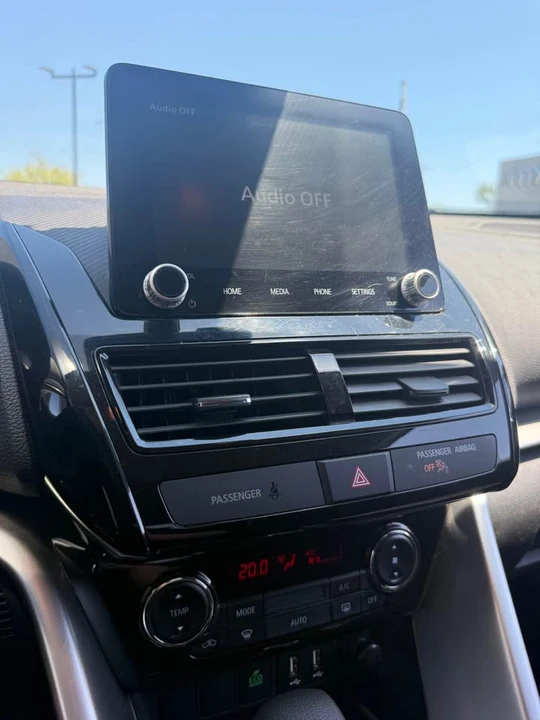 2022 Mitsubishi Eclipse Cross - Image 5 of 8
