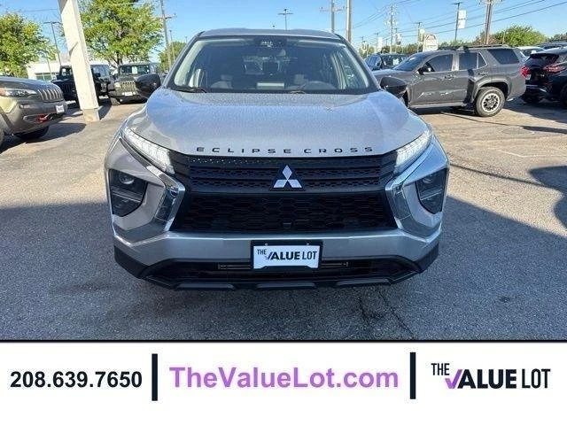 2022 Mitsubishi Eclipse Cross - Image 9 of 20