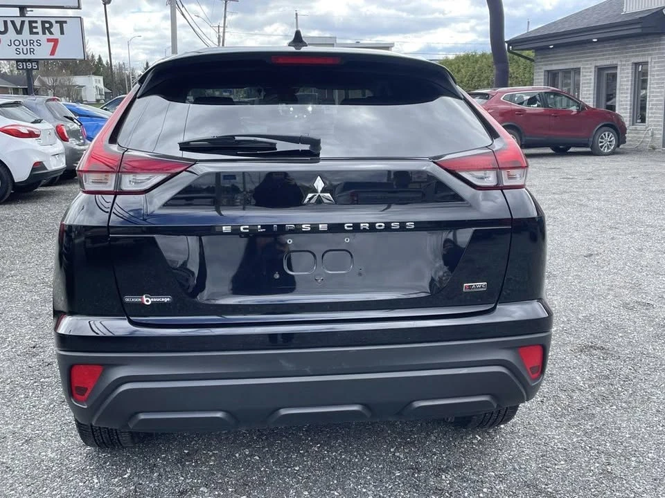 2022 Mitsubishi Eclipse Cross - Image 9 of 10