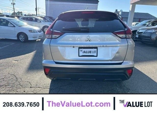 2022 Mitsubishi Eclipse Cross - Image 5 of 20