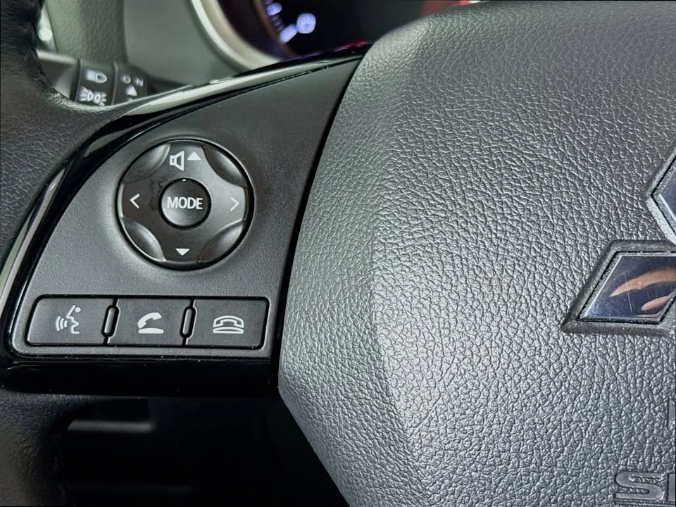 2022 Mitsubishi Eclipse Cross - Image 7 of 19